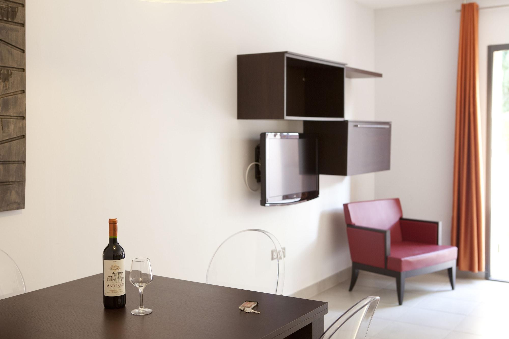 Mas De Valrugues Holifrance Aparthotel Saint-Rémy-de-Provence Eksteriør bilde
