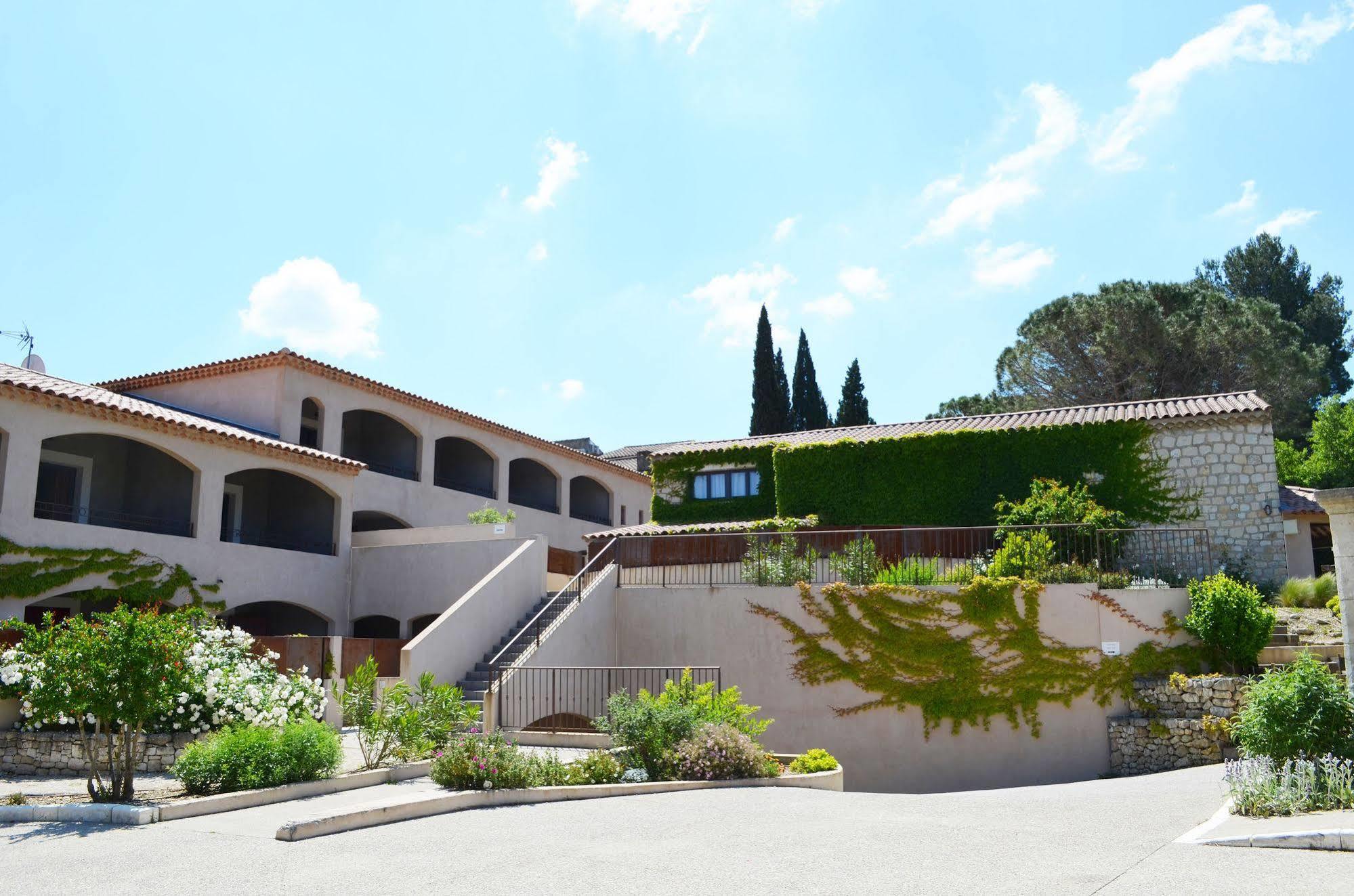 Mas De Valrugues Holifrance Aparthotel Saint-Rémy-de-Provence Eksteriør bilde